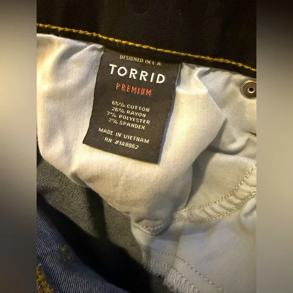 Torrid jeans - Picture 9 of 10